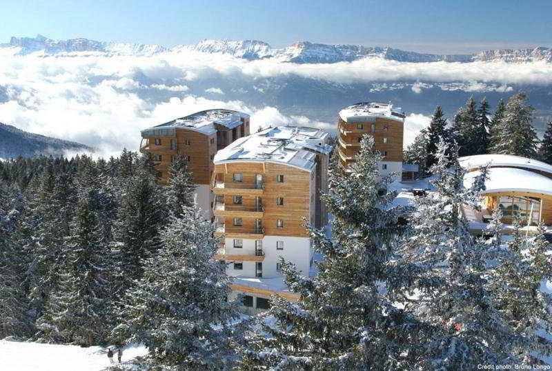 Ecrin Des Neiges Aparthotel Chamrousse Exterior photo